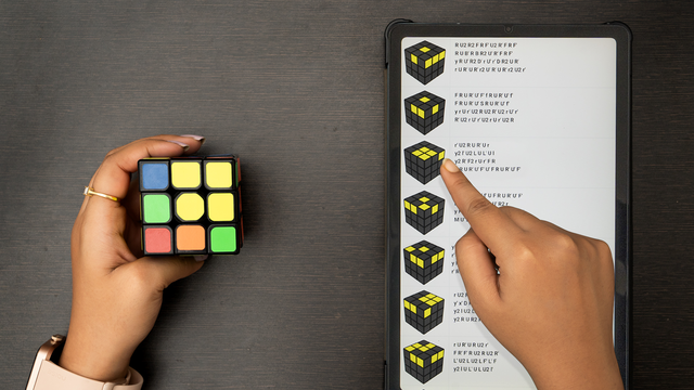 How to Memorize Speedcube Algorithms Faster - Cubelelo